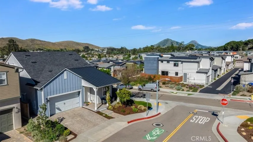 3703 Rock Garden Lane, San Luis Obispo, California 93401