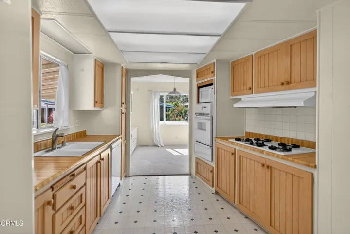 222-calle-fronte-camarillo-ca-usa-030
