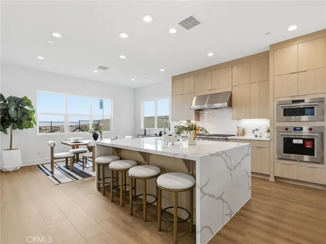 Kitchen: Merle - Skylar II Collection at Valencia FivePoint - Homesite 30