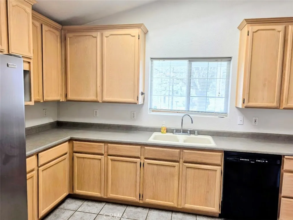 GOOD COUNTER SPACE