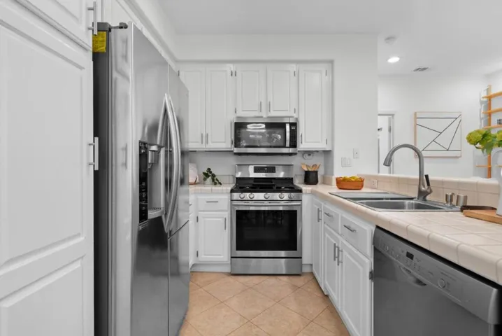 445 Milan Drive 202, San Jose, California 95134