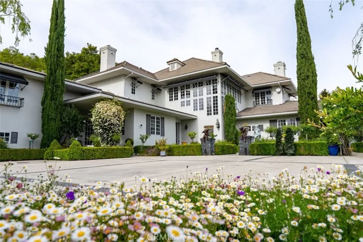 5405 Vineyard Drive, Paso Robles, California 93446