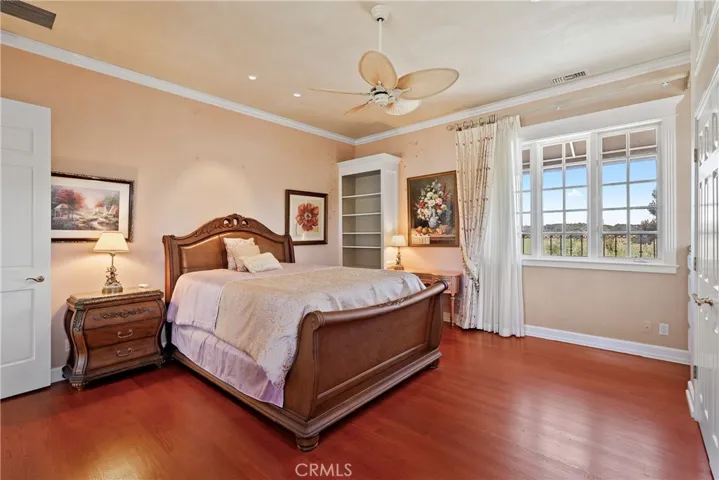 5405 Vineyard Drive, Paso Robles, California 93446
