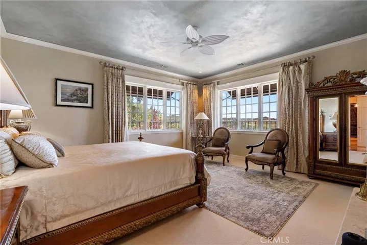 5405 Vineyard Drive, Paso Robles, California 93446