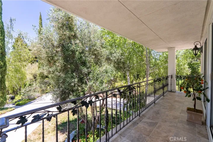 5405 Vineyard Drive, Paso Robles, California 93446