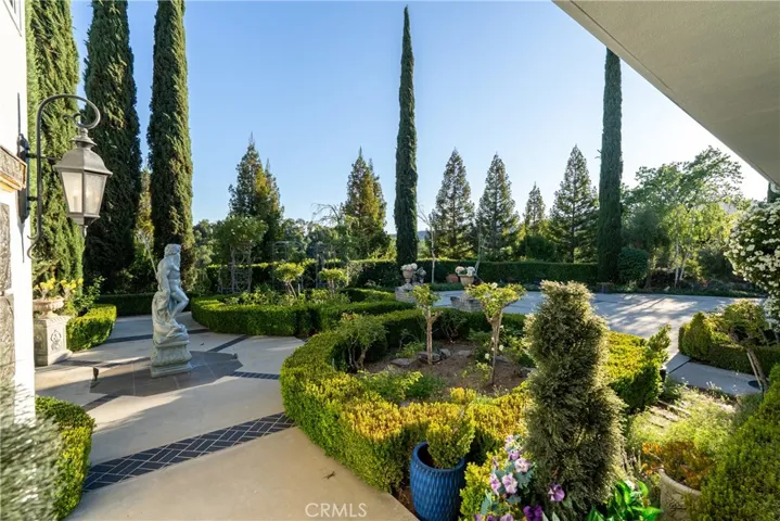 5405 Vineyard Drive, Paso Robles, California 93446
