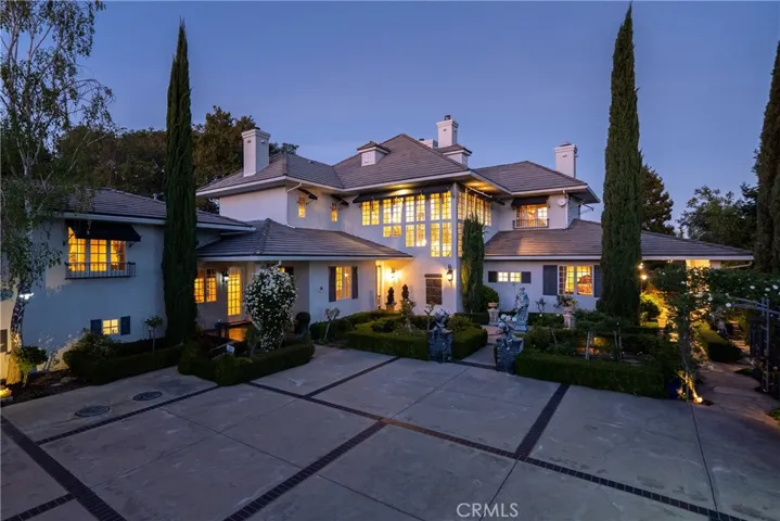 5405 Vineyard Drive, Paso Robles, California 93446