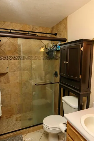 Another view of bathroom