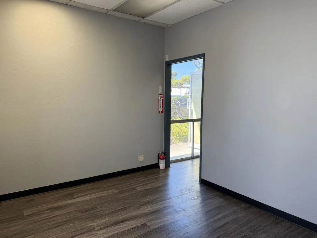 1550 Rollins Road A, Burlingame, California 94010 — photo 4