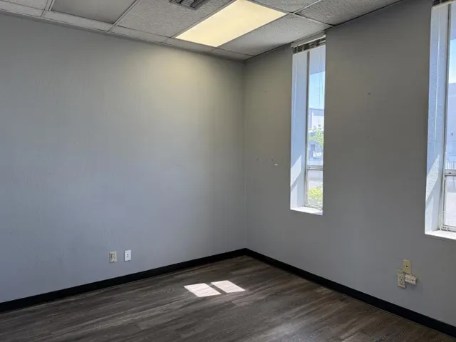 1550 Rollins Road A, Burlingame, California 94010