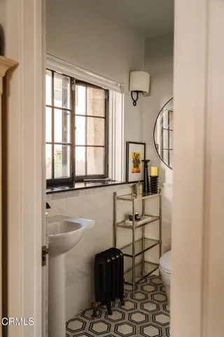 014_85_n_madison_23-22_654