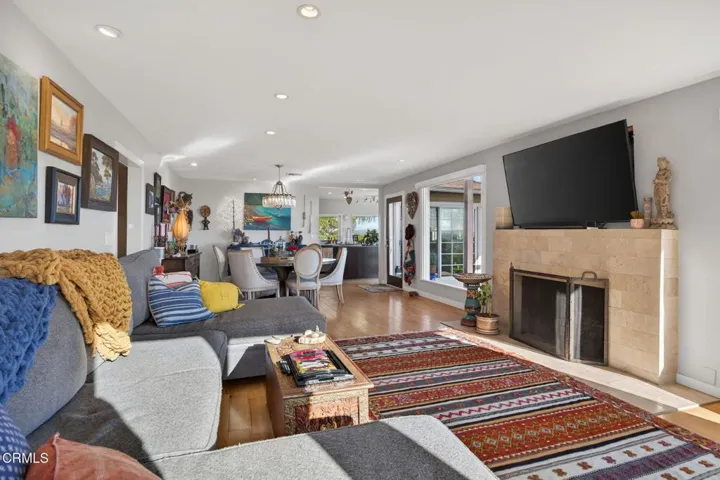 39-web-or-mls-Upmarket​​‌​​​​‌​​‌‌​​‌​​​‌‌​​​‌​​‌‌​​‌‌​​‌‌​​​​ Media-559NLoo080
