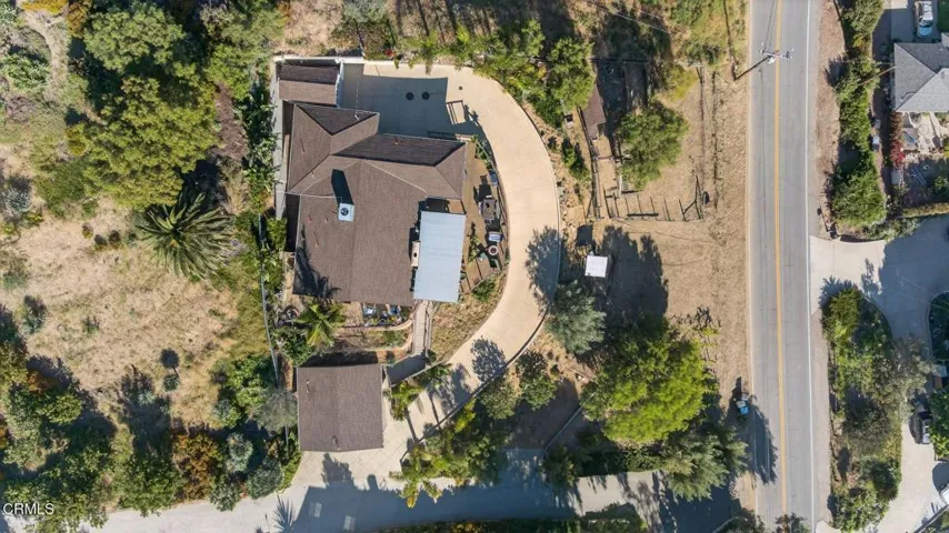 73-web-or-mls-Upmarket Media-559NLoo-aer