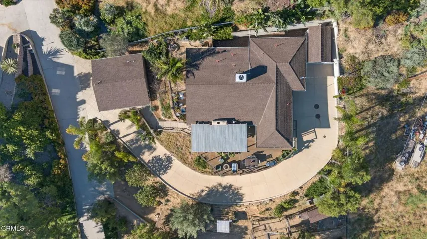 72-web-or-mls-Upmarket Media-559NLoo-aer