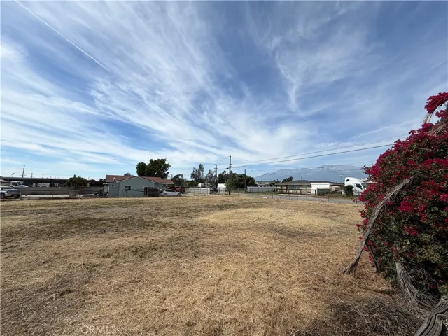 0 Boyle, Fontana, California 92335