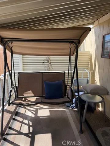 Swing included
