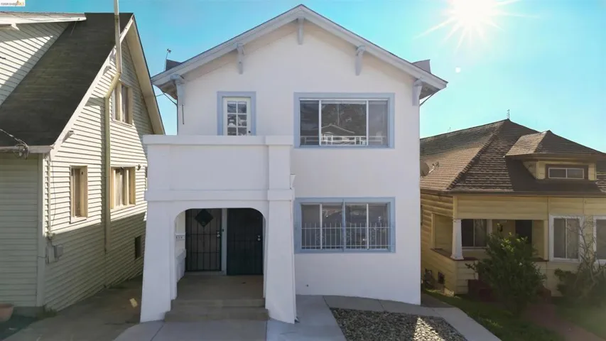 View of front of home with stucco siding