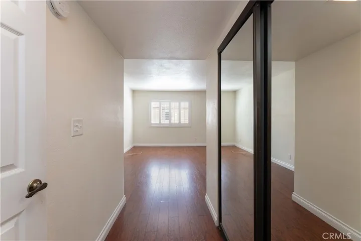 2722 20th, Signal Hill, California 90755