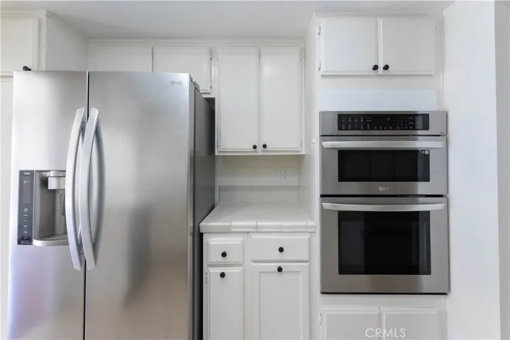 2722 20th, Signal Hill, California 90755