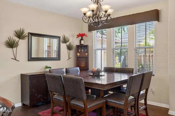 26-web-or-mls-UpmarketMedia-615Bos-150