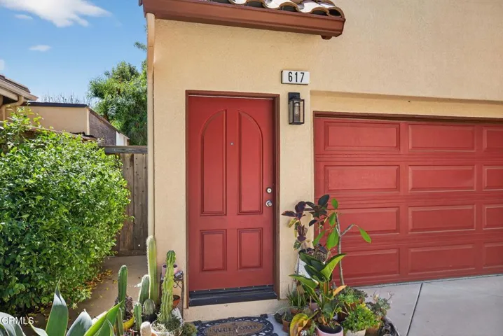 9-web-or-mls-UpmarketMedia-615Bos-025