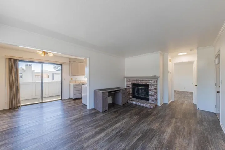 1052 Padre Drive 3, Salinas, California 93901