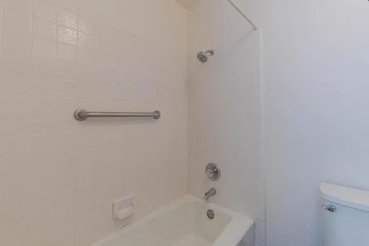 1052 Padre Drive 3, Salinas, California 93901