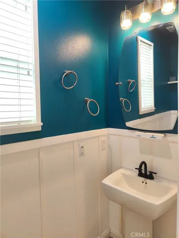Downstairs Half Bathroom