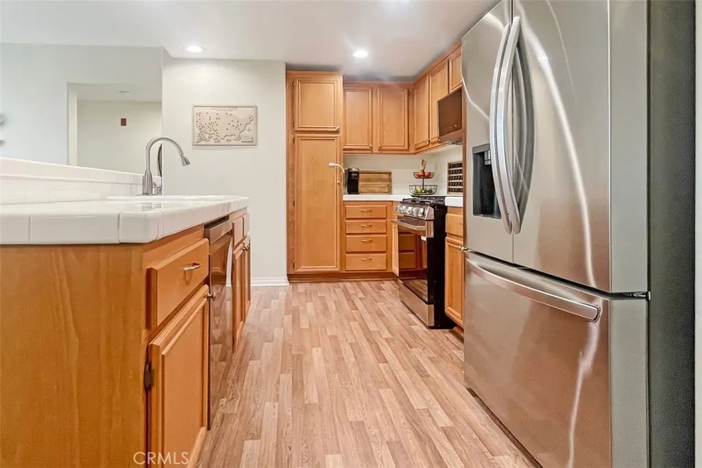 ALL Stainless appliances in kitchen