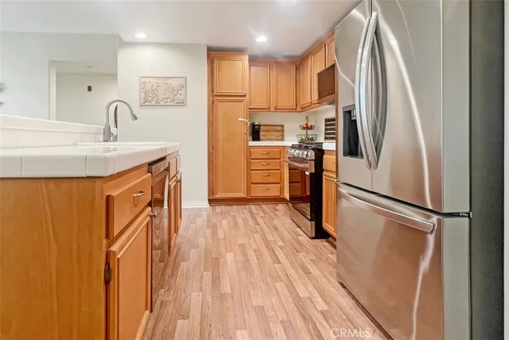 ALL Stainless appliances in kitchen