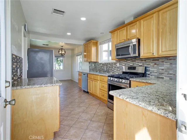 12202 Orange Dr, Whittier, California 90601
