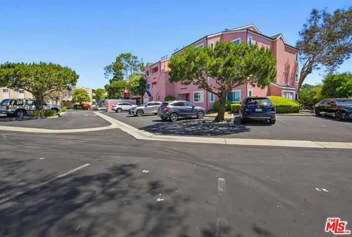 4810 S La Brea Avenue 210, Los Angeles, California 90008