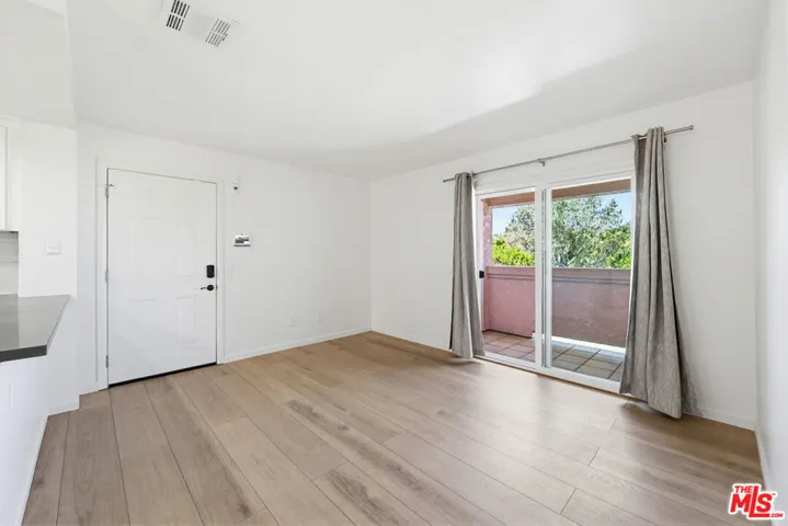 4810 S La Brea Avenue 210, Los Angeles, California 90008
