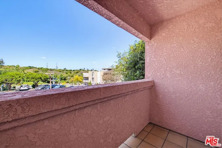 4810 S La Brea Avenue 210, Los Angeles, California 90008