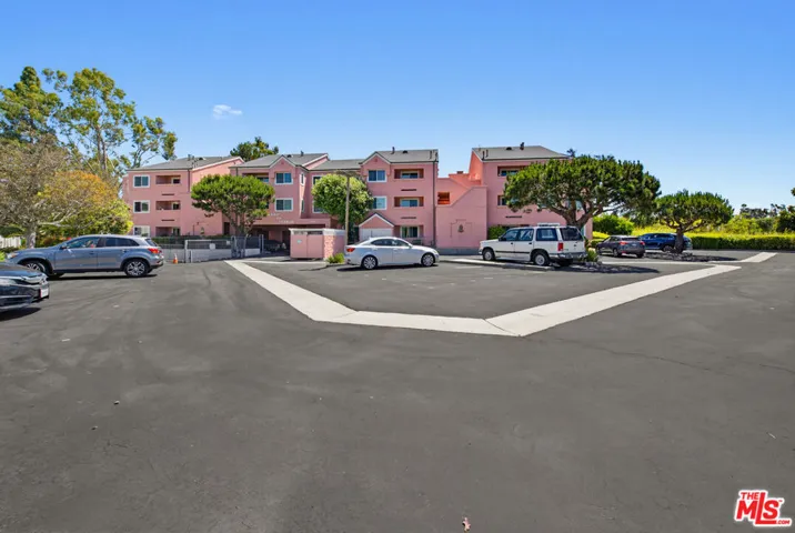4810 S La Brea Avenue 210, Los Angeles, California 90008