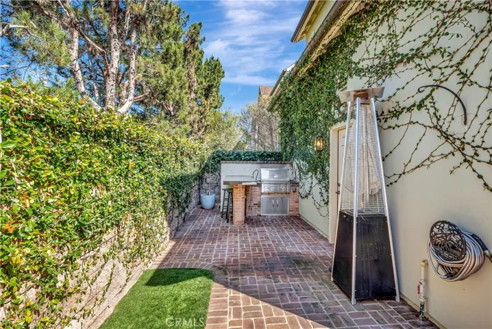 4831 Coveview Drive, Huntington Beach, California 92649