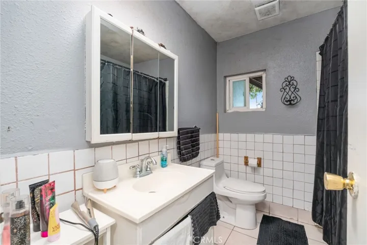 2166 W Alameda Avenue, Anaheim, California 92801
