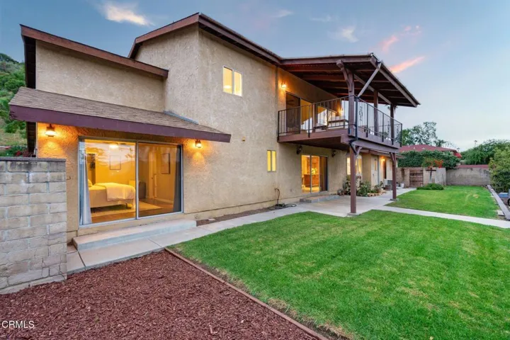 mls_1000_Foothill_Dr-81