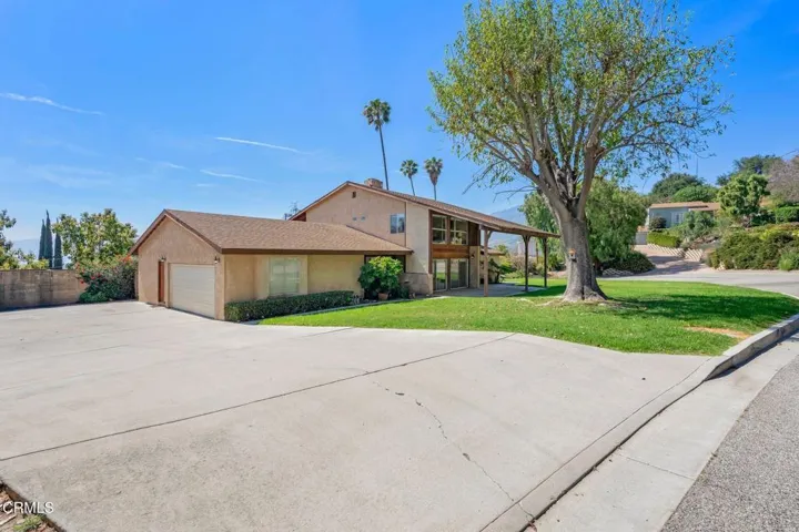 1000_Foothill_Dr-04
