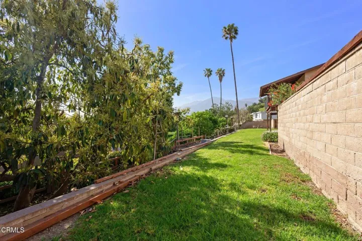 1000_Foothill_Dr-59
