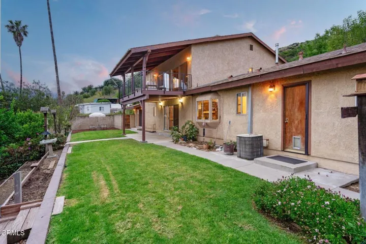 mls_1000_Foothill_Dr-82