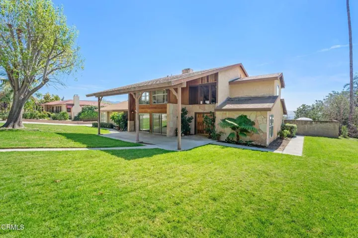 1000_Foothill_Dr-01