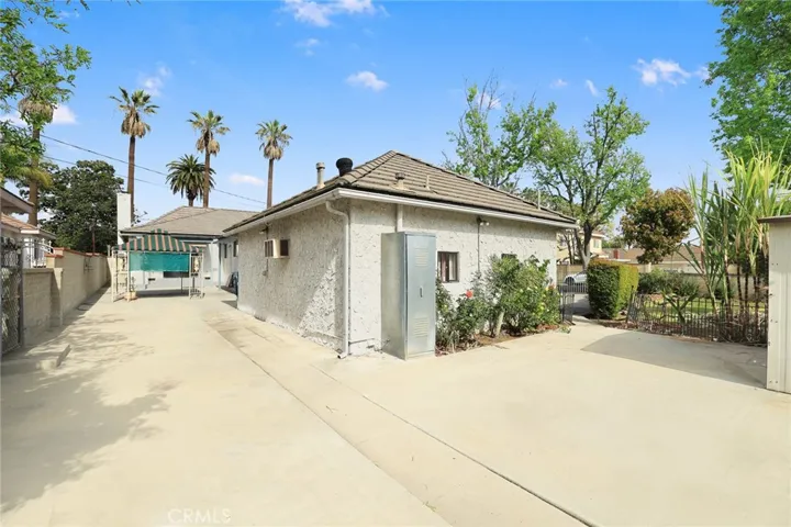 937 N Granada, Alhambra, California 91801