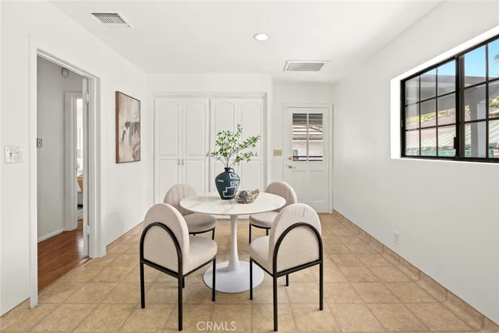 937 N Granada, Alhambra, California 91801