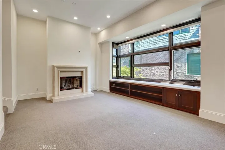 2323 S Beverly Glen 8, Los Angeles, California 90064