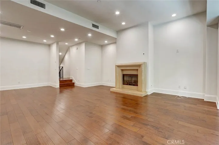 2323 S Beverly Glen 8, Los Angeles, California 90064