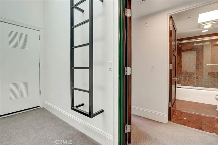 2323 S Beverly Glen 8, Los Angeles, California 90064