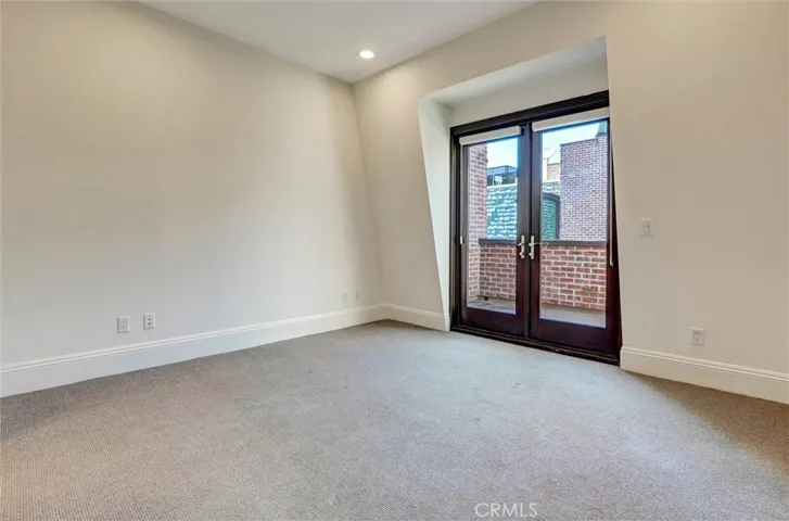 2323 S Beverly Glen 8, Los Angeles, California 90064