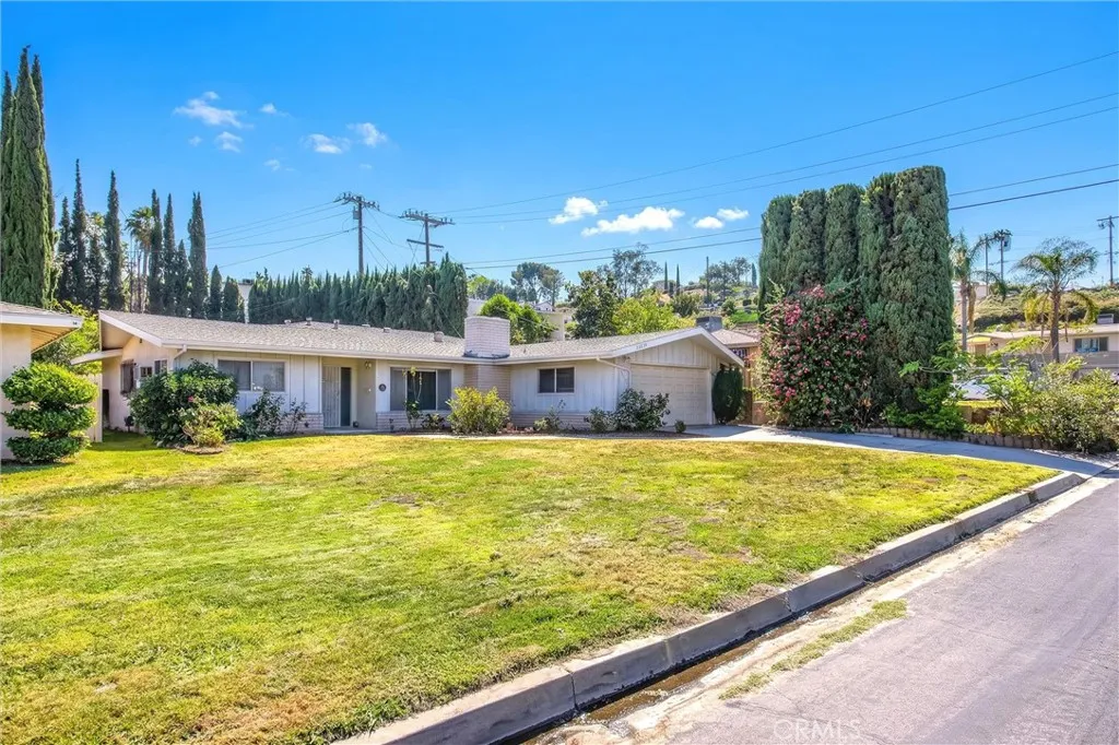24673 Barton, Loma Linda, California 92354 — photo 5