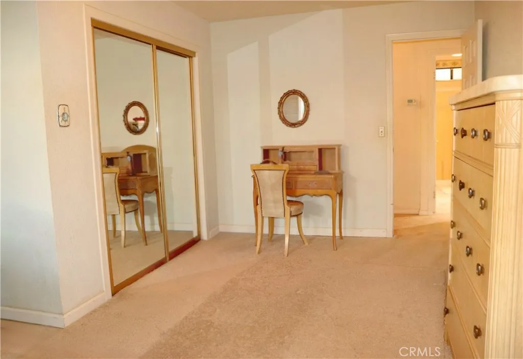 2ND BEDROOM WITH LARGE CLOSET